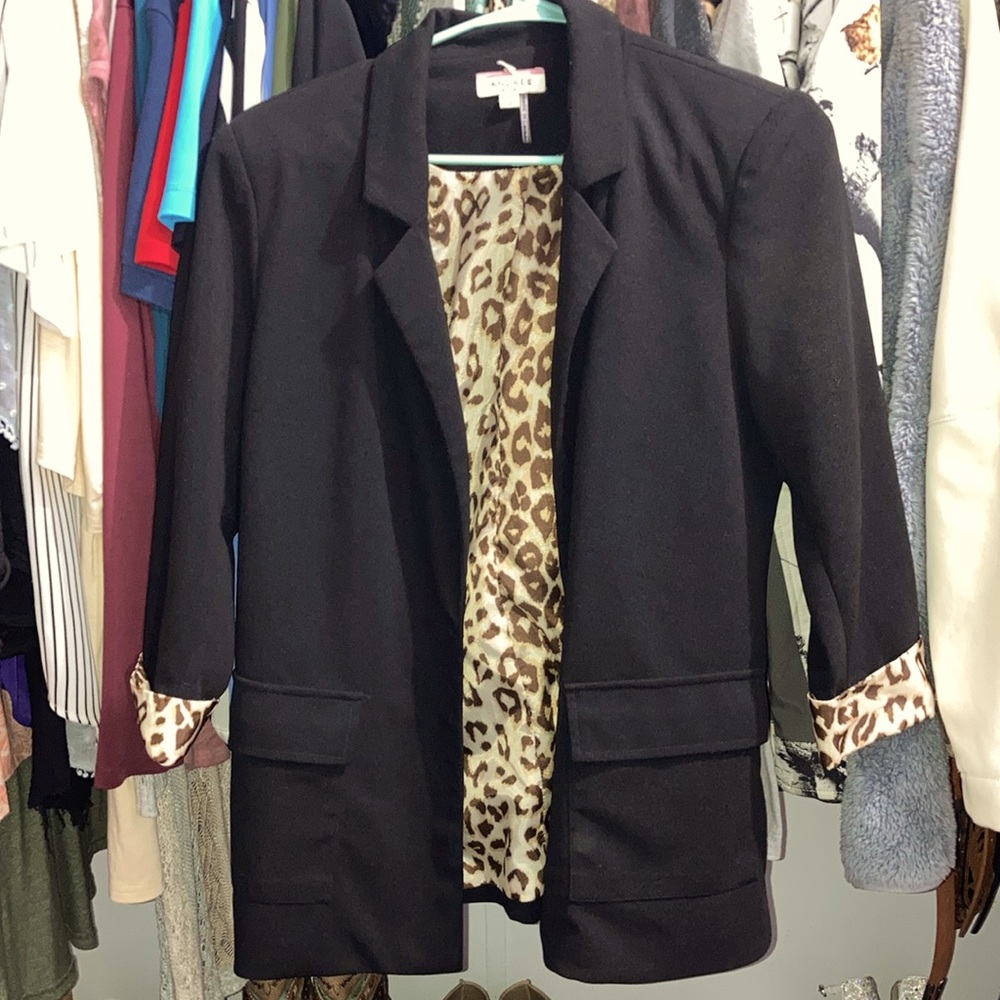 Black Blazer with Cheetah print.